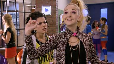 Violetta 1x8