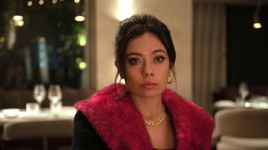 Su majestad 1x7